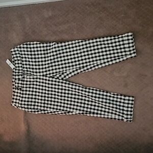 Capri black & white checkered cuffed LOFT pants 10